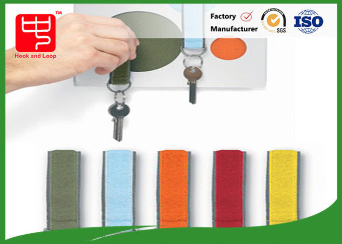 Larghezza varia Nastro ad aggancio e anello personalizzato Materiale di fissaggio facile da durare adatto per l' imballaggio e l' assemblaggio dell' elettronica